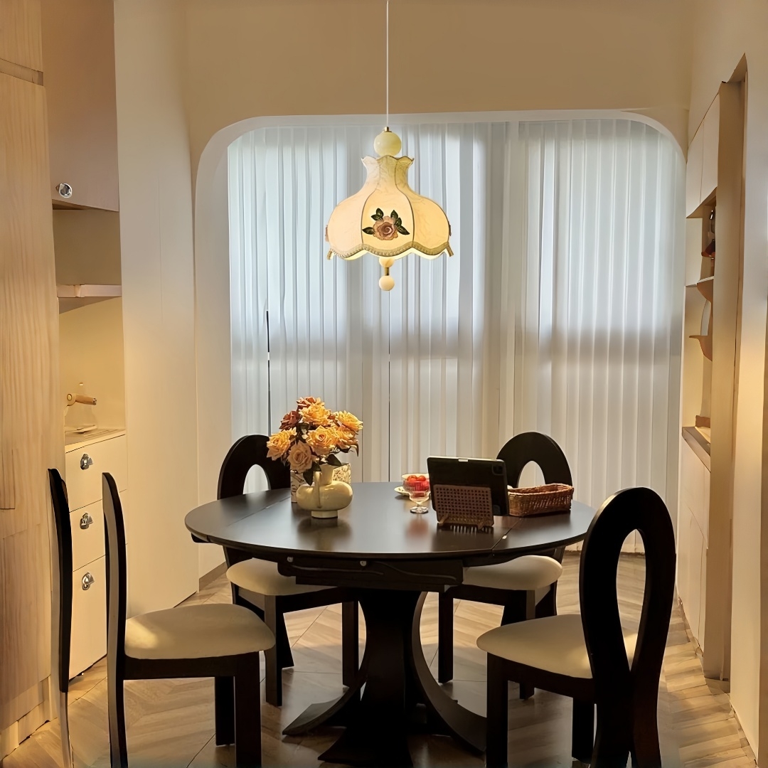 Eleganter Rosen-Kronleuchter R – Decor Timeless Lighting Bewertung und Preis